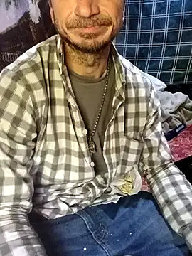 Mrluckstick online show from 10, 5, 2026