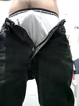 Snapshot of aczinovelez342 chatting on 16, 9, 2025 aczinovelez342 online show from 16, 9, 2025