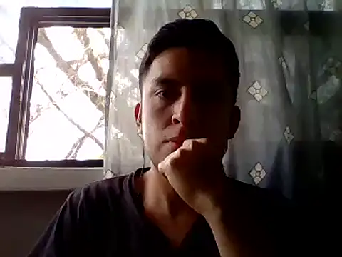 Snapshot of aczinovelez342 chatting on 15, 10, 2025 aczinovelez342 online show from 15, 10, 2025