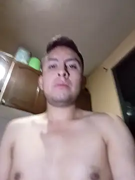 Snapshot of aczinovelez342 chatting on 29, 10, 2025 aczinovelez342 online show from 29, 10, 2025