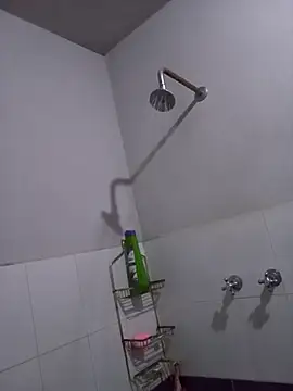 Snapshot of aczinovelez342 chatting on 6, 11, 2025 aczinovelez342 online show from 6, 11, 2025