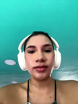 Snapshot of NicoleArmani chatting on 11, 9, 2025 NicoleArmani online show from 11, 9, 2025