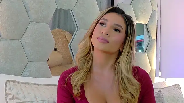 Snapshot of NicoleArmani chatting on 14, 2, 2026 NicoleArmani online show from 14, 2, 2026