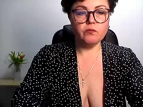 EllaLove2277 online show from 7, 3, 2026