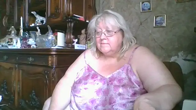 Lala-Love56 online show from 11, 9, 2025