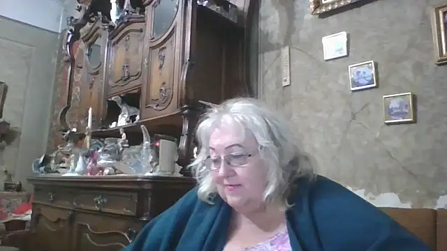 Lala-Love56 online show from 16, 9, 2025