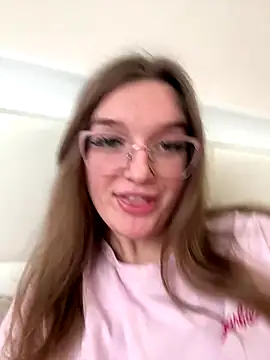 Bellatrisssaa online show from 18, 12, 2025