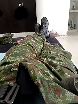 Snapshot of alejos81 chatting on 18, 12, 2025 alejos81 online show from 18, 12, 2025