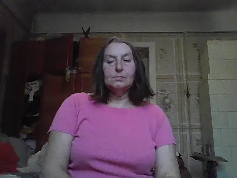 AnnaLive570 online show from 8, 11, 2025