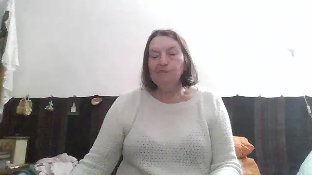 Snapshot of AnnaLive570 chatting on 5, 4, 2026 AnnaLive570 online show from 5, 4, 2026