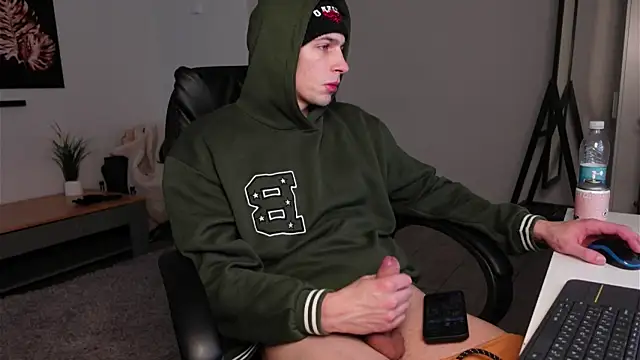 Snapshot of Ryan_Dozer chatting on 18, 12, 2025 Ryan Dozer online show from 18, 12, 2025