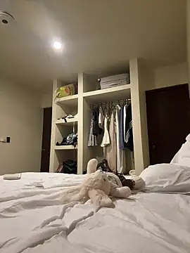 Sashailardi online show from 21, 4, 2026