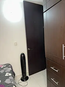 charlottekiss99 online show from 17, 4, 2026