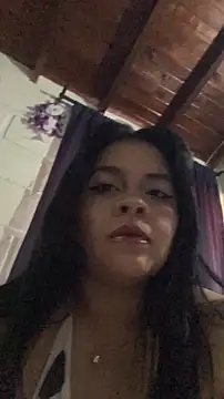 Snapshot of SweetKimi_ chatting on 6, 11, 2025 SweetKimi online show from 6, 11, 2025