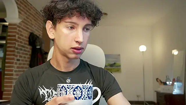 Snapshot of boream chatting on 13, 9, 2025 boream online show from 13, 9, 2025