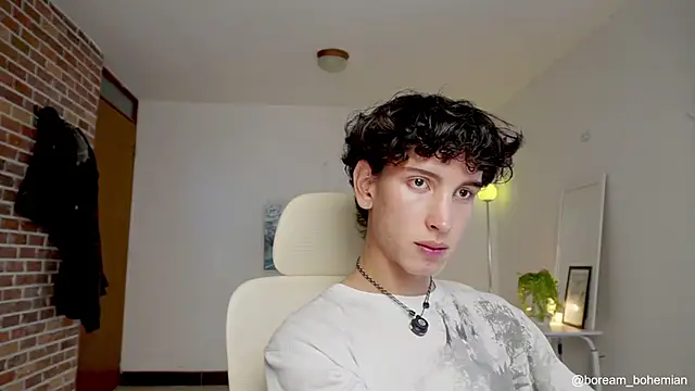 Snapshot of boream chatting on 18, 10, 2025 boream online show from 18, 10, 2025