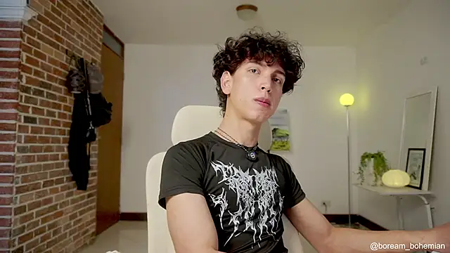 Snapshot of boream chatting on 3, 11, 2025 boream online show from 3, 11, 2025