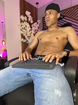 Snapshot of B_Wild chatting on 5, 2, 2026 B Wild online show from 5, 2, 2026