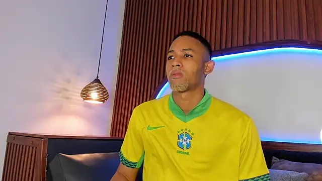 Snapshot of B_Wild chatting on 6, 2, 2026 B Wild online show from 6, 2, 2026