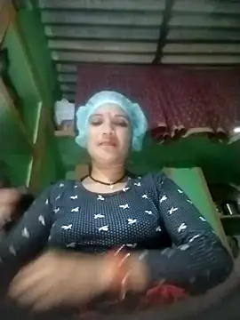 Snapshot of Monika_cut chatting on 2, 11, 2025 Monika cut online show from 2, 11, 2025