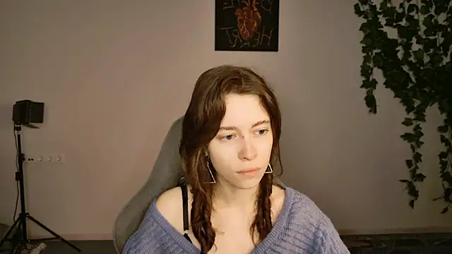 Yoka paradoXXX online show from 14, 10, 2025