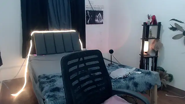 Snapshot of amari_ivanna chatting on 12, 4, 2026 amari ivanna online show from 12, 4, 2026