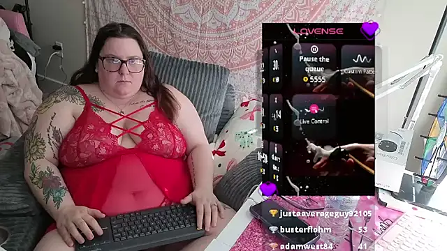 brookenicole3003 online show from 16, 4, 2026