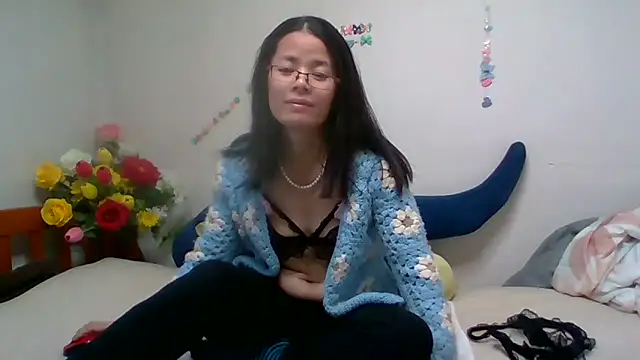 Snapshot of sweethanajapanese chatting on 16, 12, 2025 sweethanajapanese online show from 16, 12, 2025