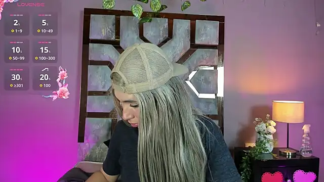 Snapshot of Electra_Gosselin chatting on 15, 5, 2026 Electra Gosselin online show from 15, 5, 2026