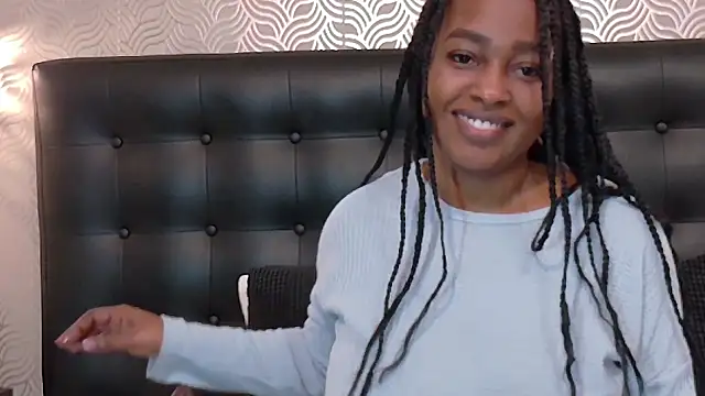 Snapshot of NaiaraMasson_ chatting on 17, 7, 2026 NaiaraMasson online show from 17, 7, 2026