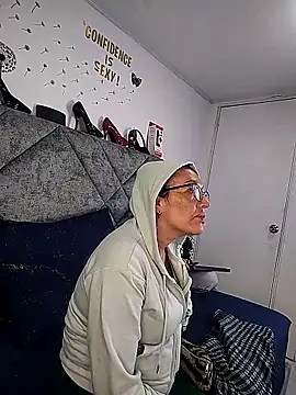 Shantey Laurent online show from 1, 2, 2026