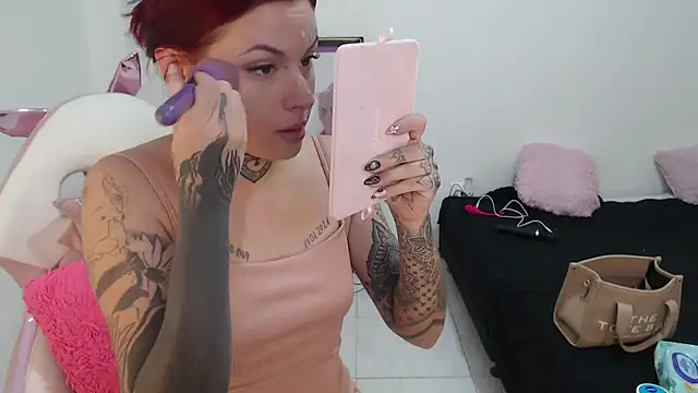 Maddy Vicius19 online show from 4, 10, 2025