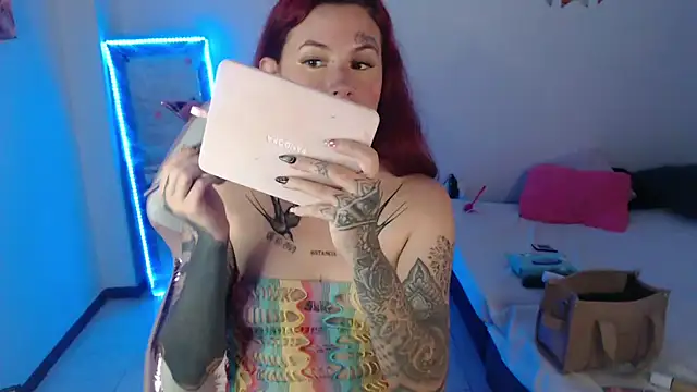 Maddy Vicius19 online show from 22, 10, 2025