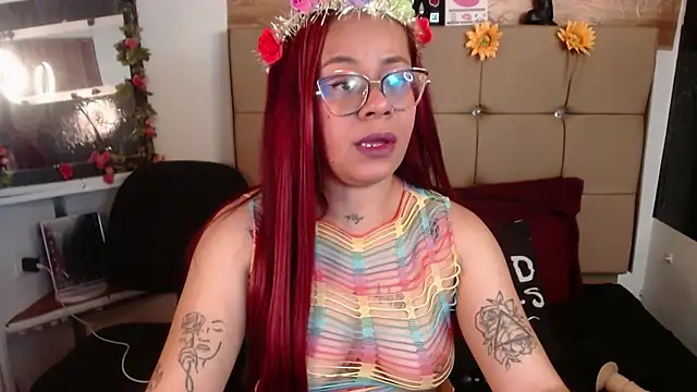 MIA  SPENCER online show from 13, 11, 2025