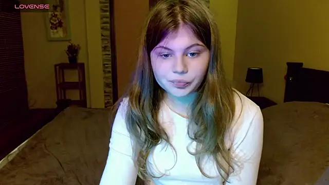 Lilly Jess online show from 6, 10, 2025