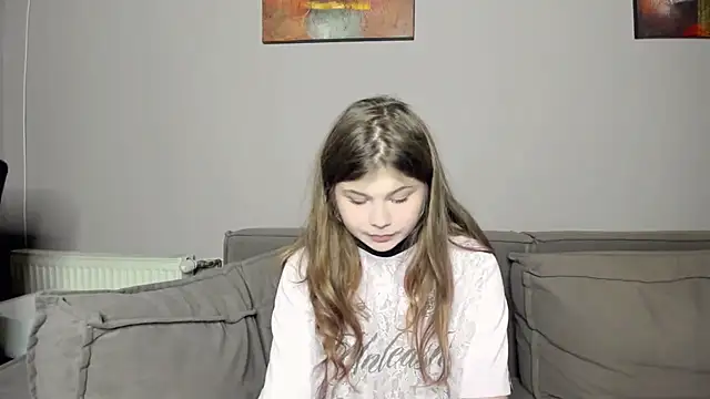 Lilly Jess online show from 23, 11, 2025