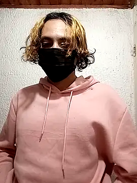 kittymutant99 online show from 4, 12, 2025