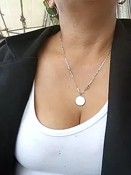 Misshot 01 online show from 16, 9, 2025