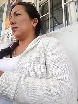 Misshot 01 online show from 4, 10, 2025