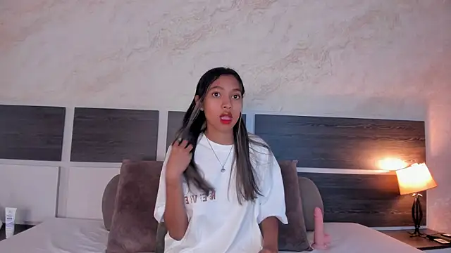 Susanna Cute online show from 7, 10, 2025