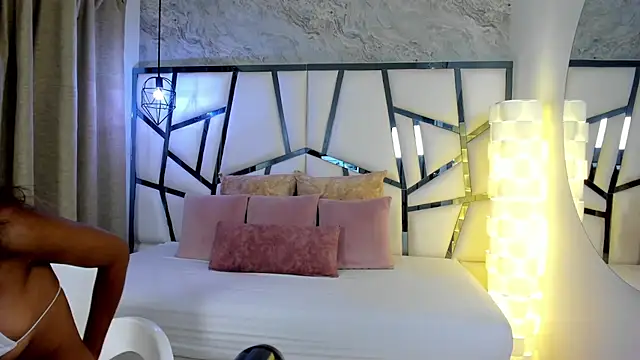 Susanna Cute online show from 5, 2, 2026