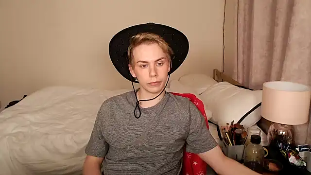 scottishtwink01 online show from 11, 9, 2025