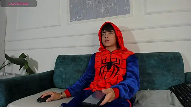 Snapshot of Andree_Kamado chatting on 29, 9, 2025 Andree Kamado online show from 29, 9, 2025