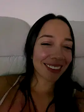Snapshot of gaby_wild_fire chatting on 6, 10, 2025 gaby wild fire online show from 6, 10, 2025
