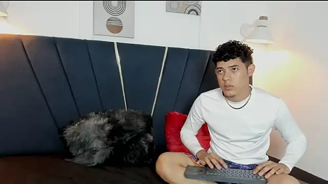 Snapshot of ryan_cum23 chatting on 31, 10, 2025 ryan cum23 online show from 31, 10, 2025