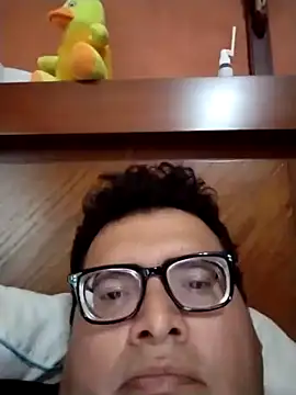 Santiagoqro85 online show from 9, 10, 2025