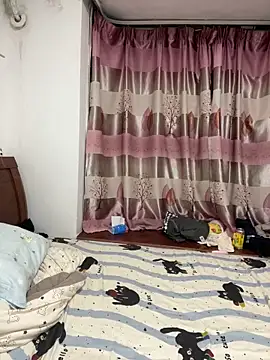 Snapshot of huahu1999 chatting on 4, 10, 2025 huahu1999 online show from 4, 10, 2025