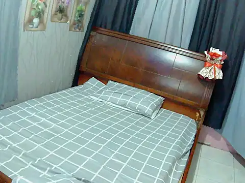 Snapshot of Chen_Lavin chatting on 15, 2, 2026 Chen Lavin online show from 15, 2, 2026