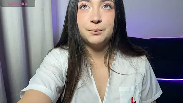 valentinauwu online show from 12, 10, 2025