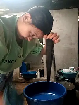 kemtuoi-sex online show from 13, 4, 2026